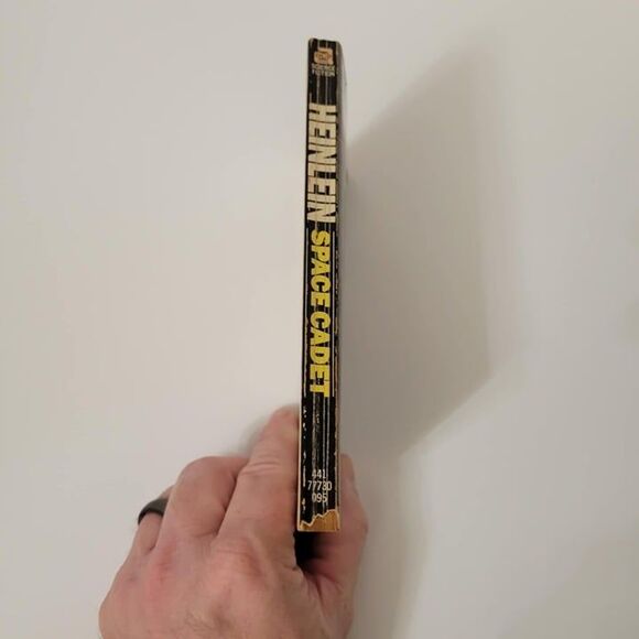 Robert Heinlein Lot of 2 Vtg PB Space Cadet 1948 + The Green Hills of Earth 1951 - Picture 6 of 9